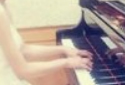6岁华裔钢琴神童被茱莉亚音乐学院录取，成为该校史上最年轻的学生 