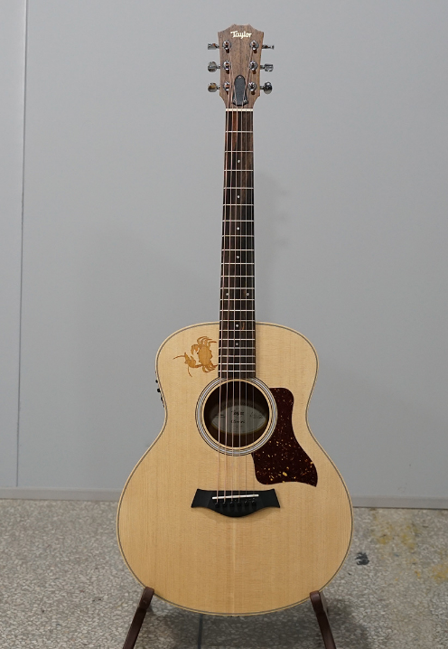 西安泰勒吉他专卖店分享泰勒GS Mini-e Limited Edition ，Crab吉他产品解析及价格
