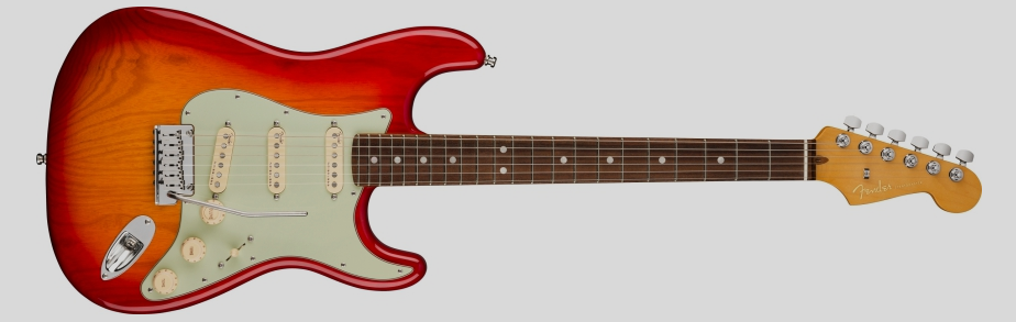 西安芬达Fender电吉他专卖店分享芬达AMERICAN ULTRA STRATOCASTER®0118010773