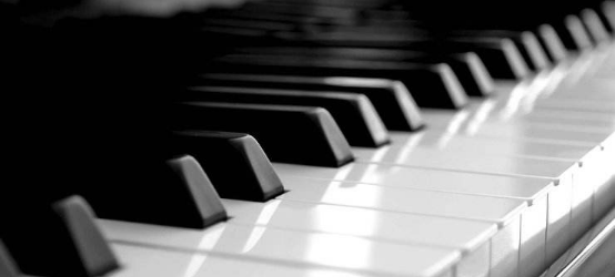想买一架博悦钢琴给孩子考级，有什么比较好的推荐吗？