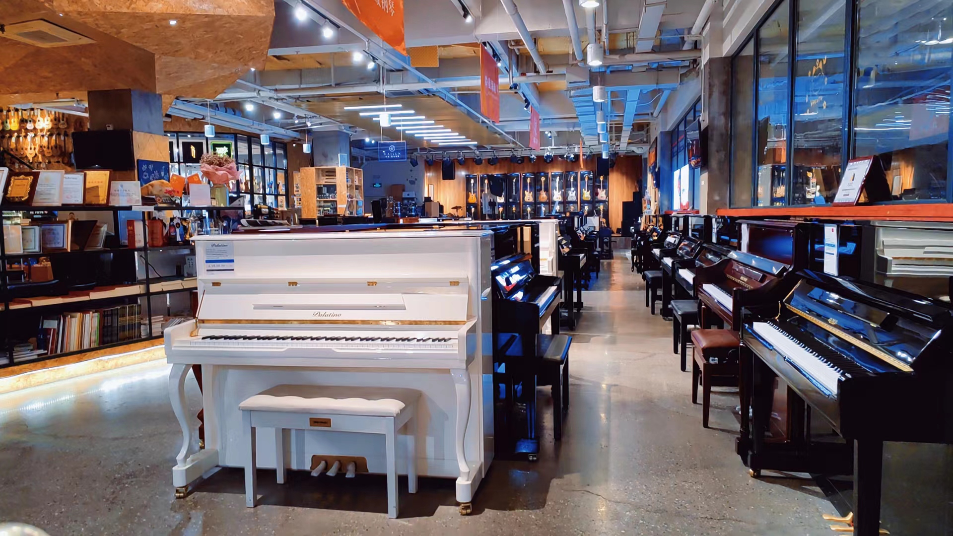 西安钢琴工厂店分享学习钢琴有哪些好处